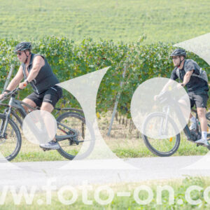 thumb_2025-08-14-Foto-On-a-Barolo-25