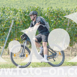 thumb_2025-08-14-Foto-On-a-Barolo-26