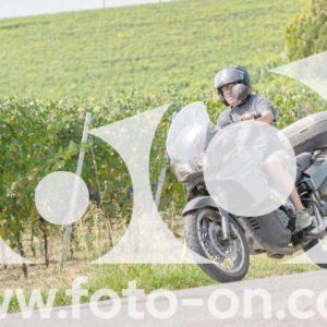 thumb_2025-08-14-Foto-On-a-Barolo-35