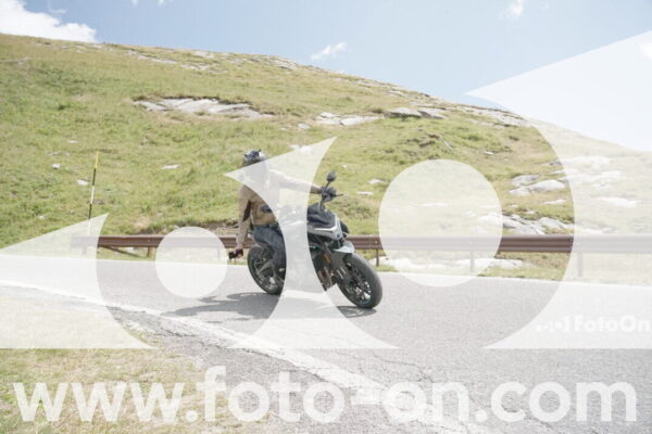 <h1 class="product-title">thumb_DSC03903</h1>