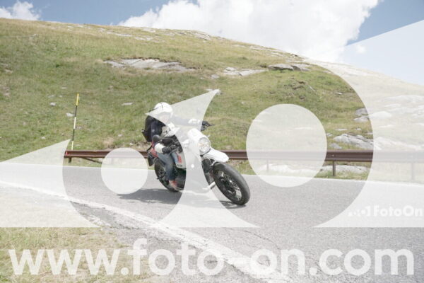 <h1 class="product-title">thumb_DSC04060</h1>