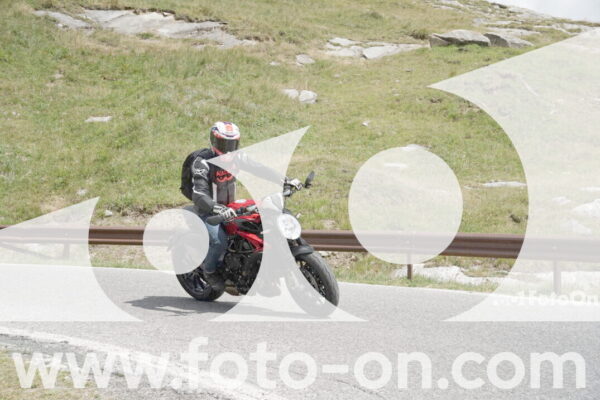 <h1 class="product-title">thumb_DSC04062</h1>