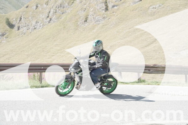 <h1 class="product-title">thumb_DSC04233</h1>