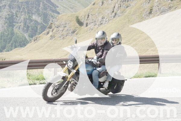 <h1 class="product-title">thumb_DSC04404</h1>