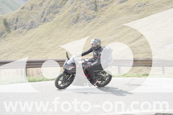 <h1 class="product-title">thumb_DSC04521</h1>