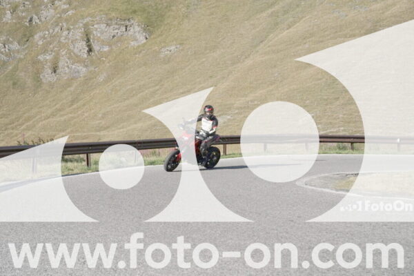<h1 class="product-title">thumb_DSC04628</h1>