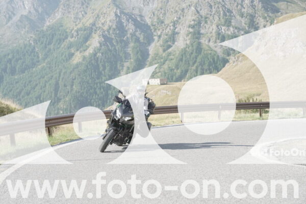 <h1 class="product-title">thumb_DSC04671</h1>