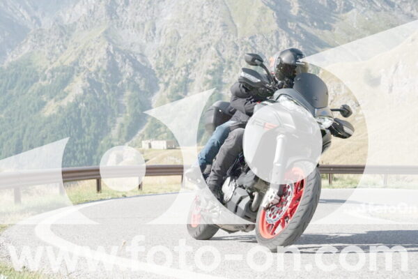 <h1 class="product-title">thumb_DSC04706</h1>