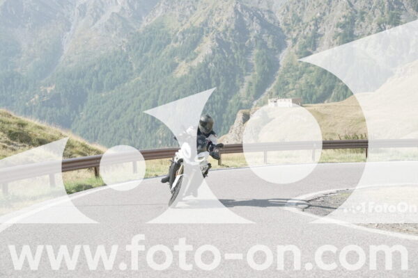 <h1 class="product-title">thumb_DSC04758</h1>