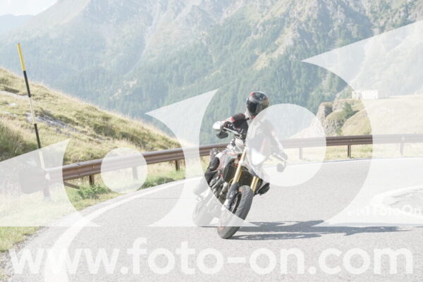<h1 class="product-title">thumb_DSC04767</h1>