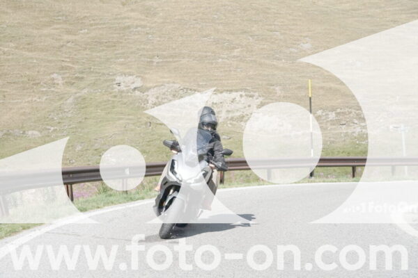<h1 class="product-title">thumb_DSC05056</h1>