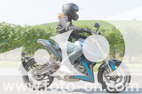 <h1 class="product-title">thumb_DSC1410_1</h1>