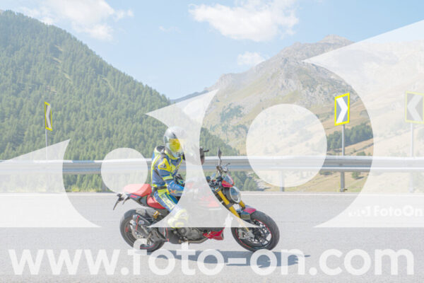 <h1 class="product-title">thumb_DSC2038</h1>