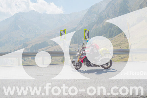 <h1 class="product-title">thumb_DSC4950</h1>