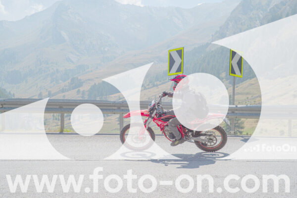 <h1 class="product-title">thumb_DSC4975</h1>
