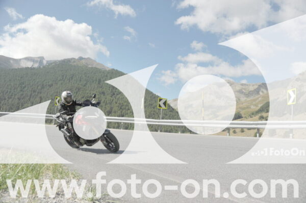 <h1 class="product-title">thumb_DSC_2044</h1>