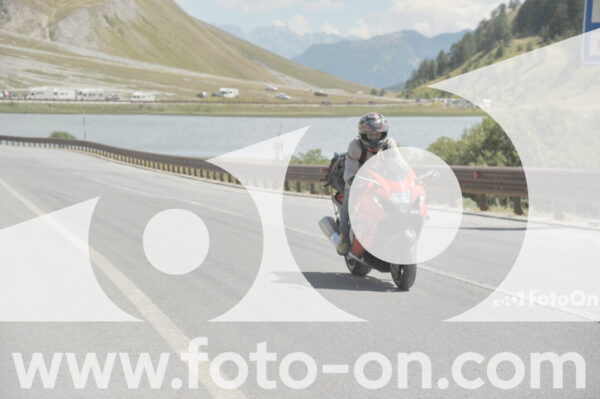 <h1 class="product-title">thumb_DSC_3245</h1>