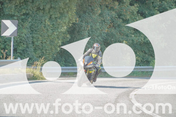 <h1 class="product-title">thumb_FF100128</h1>