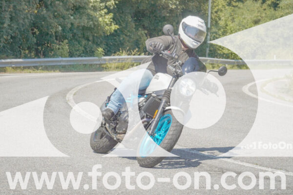 <h1 class="product-title">thumb_FF100200</h1>
