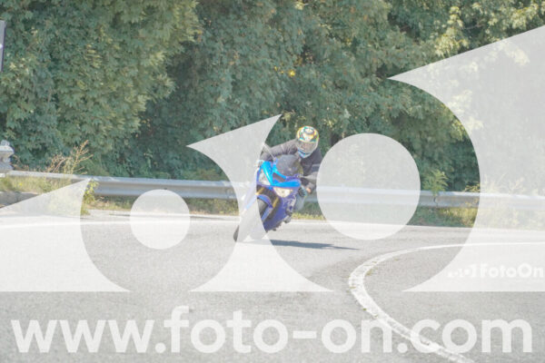 <h1 class="product-title">thumb_FF100221</h1>