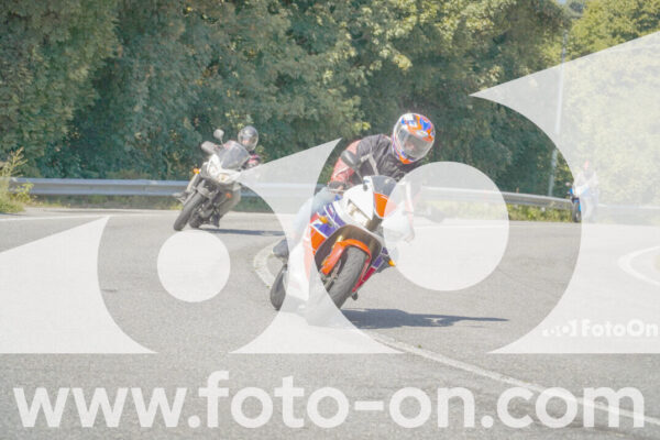 <h1 class="product-title">thumb_FF100298</h1>