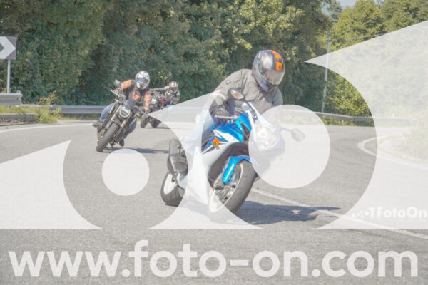 <h1 class="product-title">thumb_FF100300</h1>