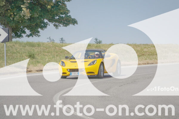 <h1 class="product-title">thumb_FF100369</h1>