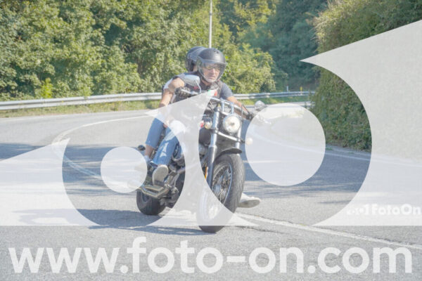 <h1 class="product-title">thumb_FF101848</h1>