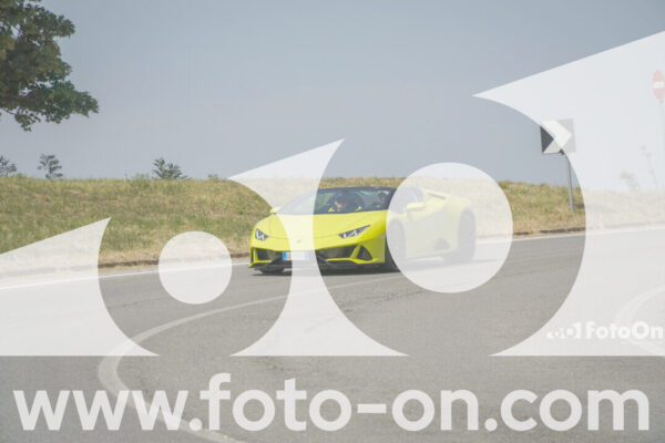 <h1 class="product-title">thumb_FF102432</h1>