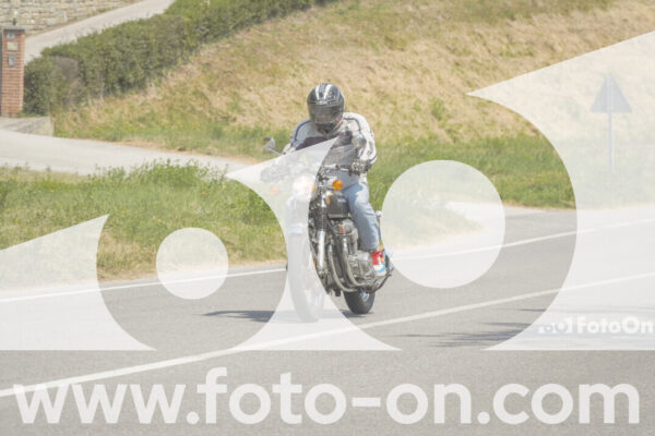 <h1 class="product-title">thumb_FF102527</h1>
