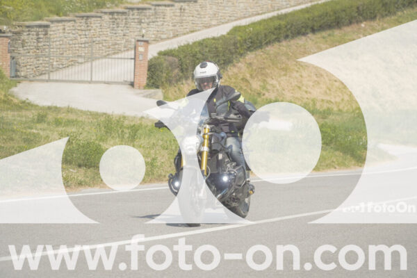 <h1 class="product-title">thumb_FF102552</h1>