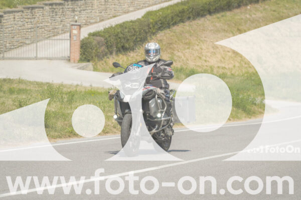 <h1 class="product-title">thumb_FF102587</h1>