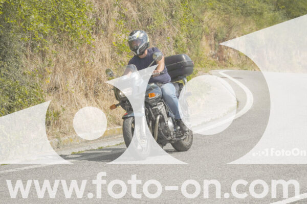 <h1 class="product-title">thumb_FF103820</h1>
