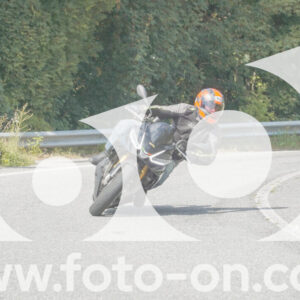 thumb_FF103849