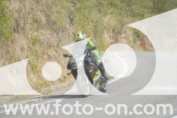 <h1 class="product-title">thumb_FF103862</h1>