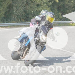 thumb_FF103870