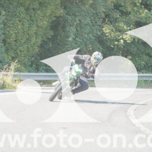 thumb_FF103973