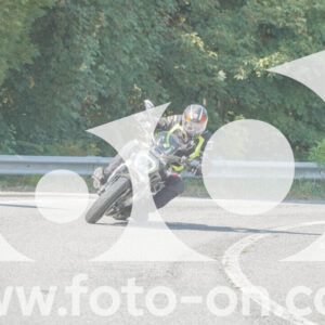 thumb_FF104001