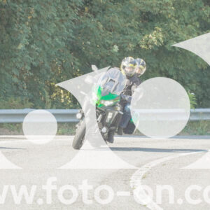 thumb_FF104008