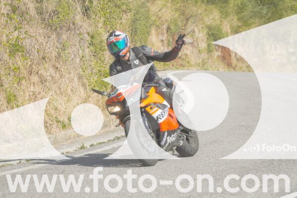 <h1 class="product-title">thumb_FF104023</h1>