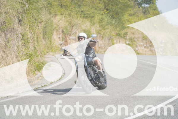 <h1 class="product-title">thumb_FF104026</h1>