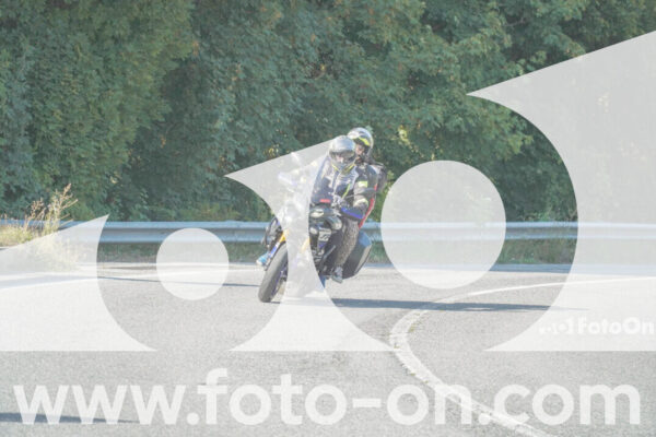 <h1 class="product-title">thumb_FF104070</h1>