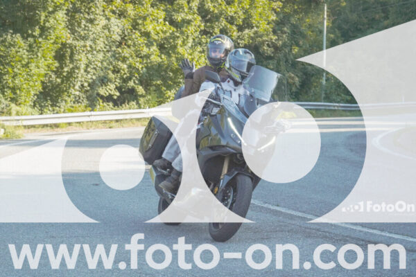 <h1 class="product-title">thumb_FF104081</h1>