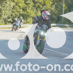thumb_FF104097