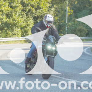 thumb_FF104101