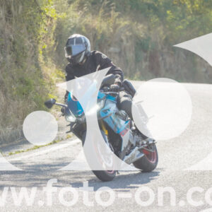 thumb_FF104237