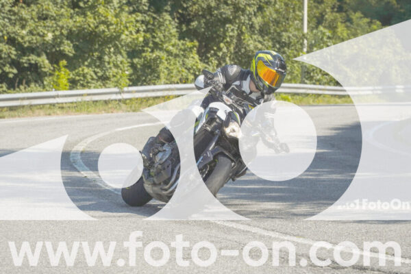 <h1 class="product-title">thumb_FF104254</h1>