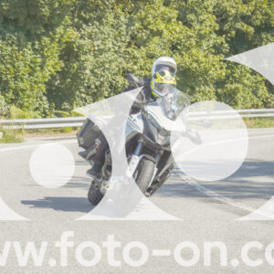 thumb_FF104334