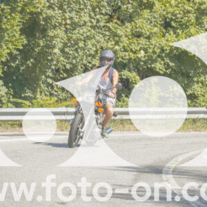 thumb_FF104366