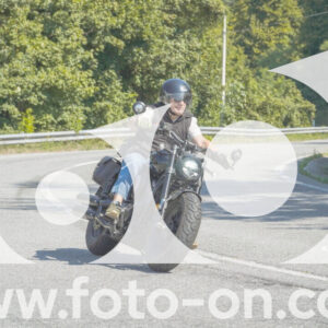 thumb_FF104372